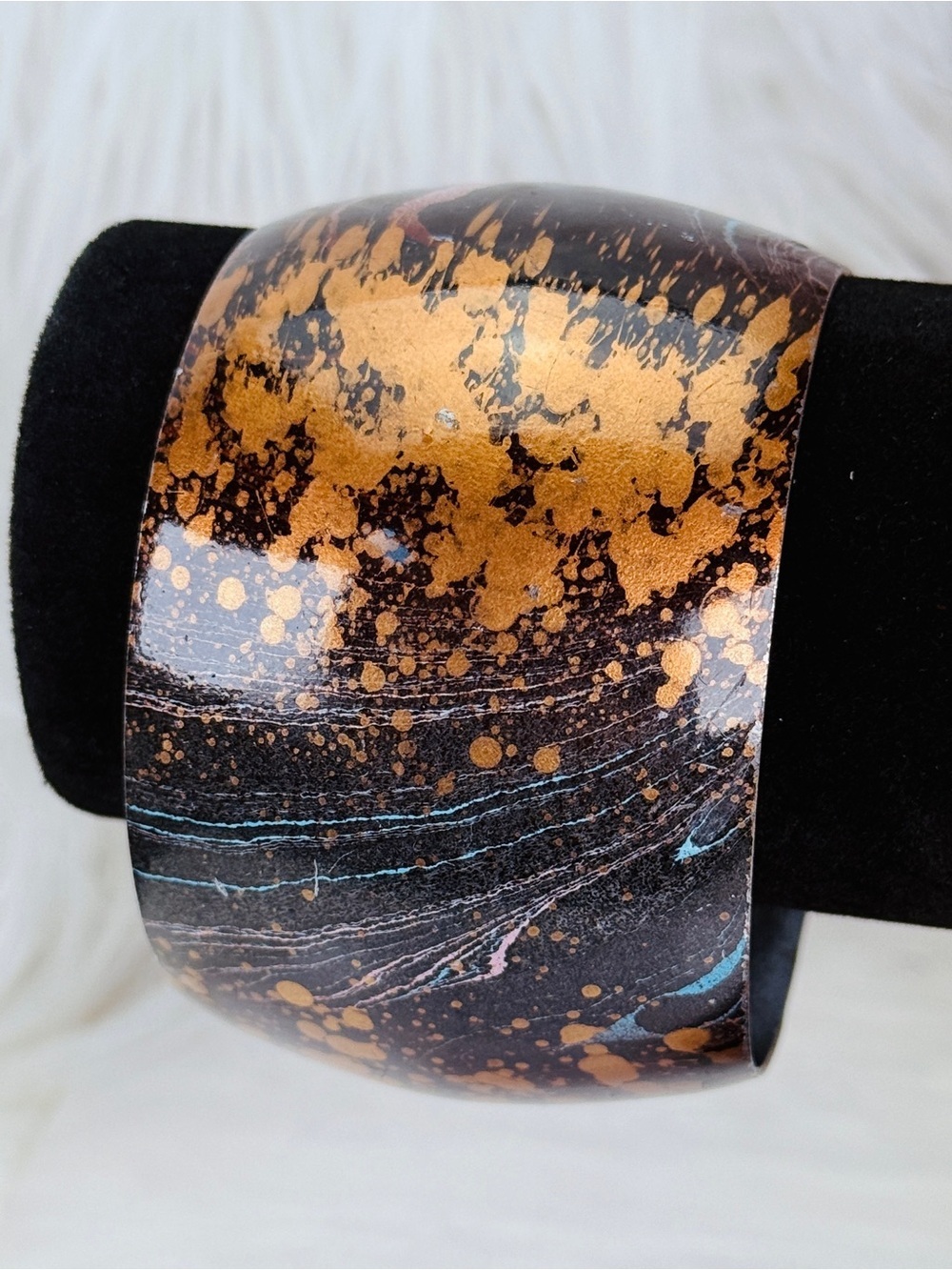Vintage Bohemian chic Wideband Bangle bracelet with black and gold tones